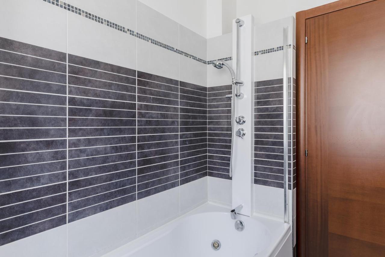 Casa Flo Apartment Roma Ngoại thất bức ảnh